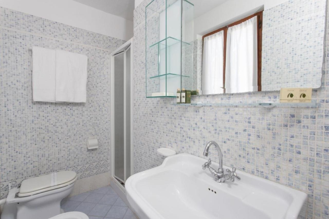 Hotel Antares Capoliveri  Luaran gambar