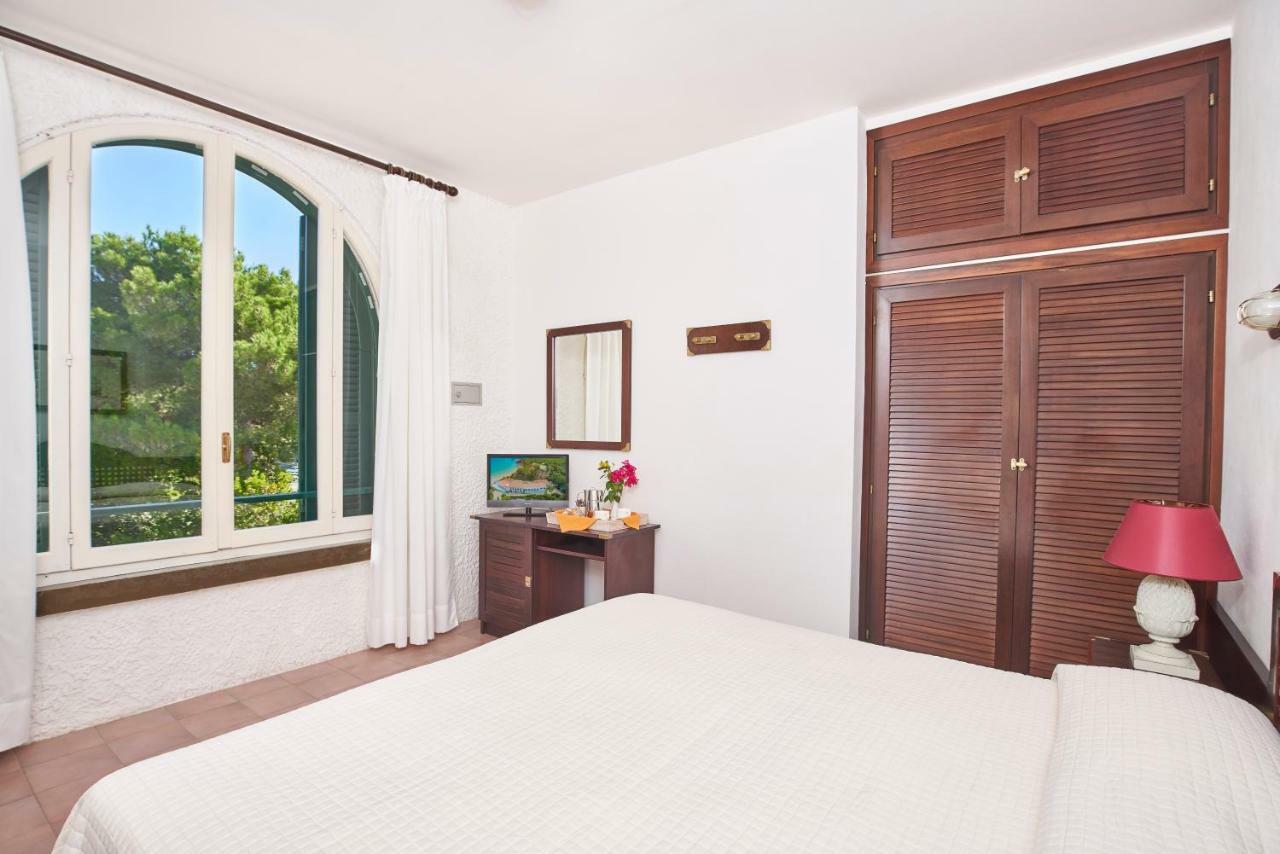 Hotel Antares Capoliveri  Luaran gambar